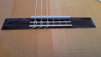 Celomasivní 4/4 klasická kytara Martinez MCG-118S - 9