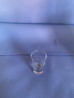 Půjčím bílé talíře s příbory a sklenice na svatbu, párty… - 9