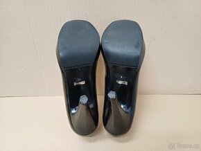 Černé kožené lodičky vel.38 - 9