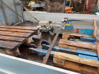 Dvousloupovy zvedak 2000 kg - 9