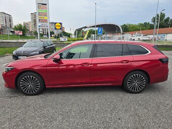 VW Passat 2.0tdi 2024 Elegance - 9