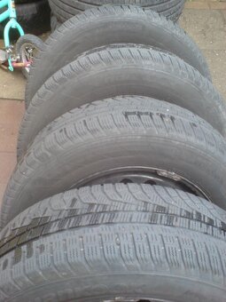 Disky VW, zimní Hankook Winter ICept Evo2 SUV, 215/65/17, 4 - 9