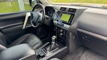 Dražba Toyota Land Cruiser LC 20 2.8 kombi 150 kW - 9