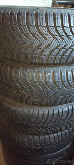 Pneu 185/60r15 - 9