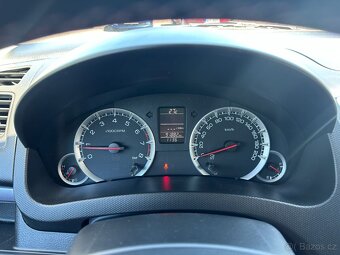 Suzuki Swift 1,2 VVT 16V 69 Kw X-TRA 1.maj. sada zimních kol - 9