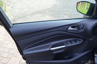 PRODÁM FORD KUGA 1.5 ECOBOOST 150PS FACELIFT 2018 - 9