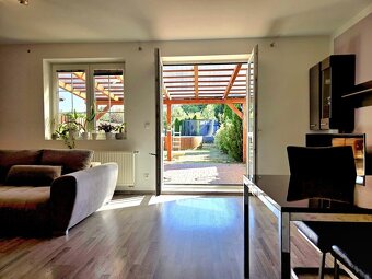 Prodej RD 6+kk 213 m2, na pozemku 287 m2 - 9