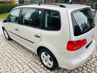Volkswagen Touran 1.2TSI MANUÁL 77KW 7MÍST VÝHŘEV SENZORY - 9