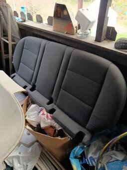 Sedačky vw golf 5 - 9