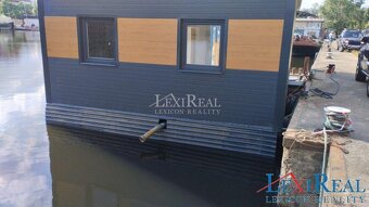 Hausbot 2+kk 43 m2 s terasou 9 m2 - 9