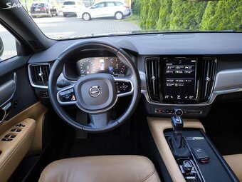 Volvo V90, 2.0 D3 Momentum Pro ODPOČET - 9