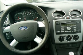 Ford Focus Combi 1.8 -2007 - 9