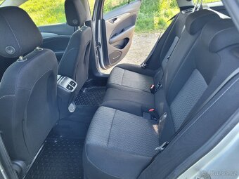 Opel Insignia SportsTourer 2,0 CDTi 125kW - 9