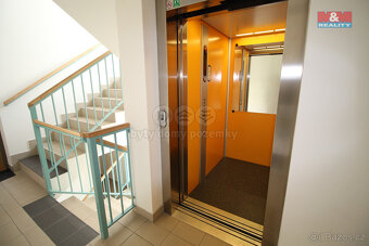 Pronájem bytu 2+kk, 53 m², Praha, ul. Práčská - 9