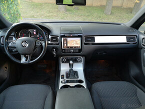VW Touareg 7P 3.0TDI V6 - navi, tažné, pano, webasto - 9