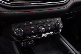 Dodge Durango RT 5.7 4x4 2024r - 9
