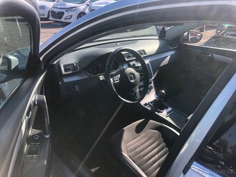 VW Passat combi 2.0TDI 130kw  NAVI  ODJEZ PO OSE - 9