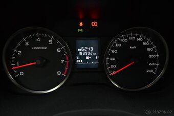 Subaru XV 2.0i Comfort - 9