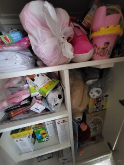 Přebalovací komoda a skříň pro miminko - 9