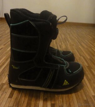 Dětský snowboard Escape Jura + boty - 9