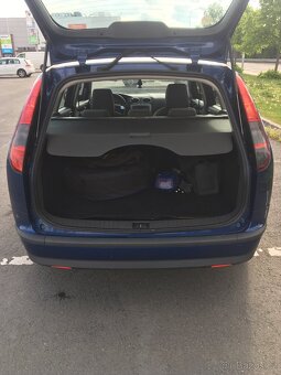 Ford Focus - 9