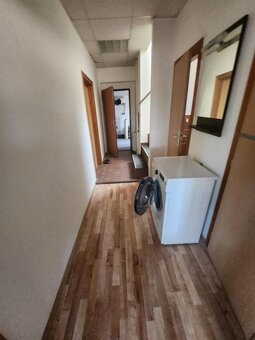 Samostatný pokoj u metra Skalka - 9