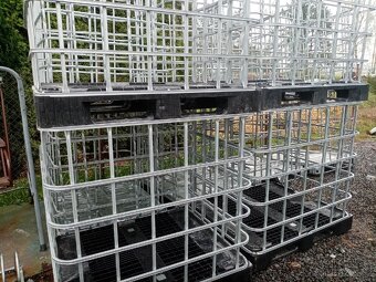 IBC klece pěkné zánovní pozink plast vhodné na cokoliv - 9