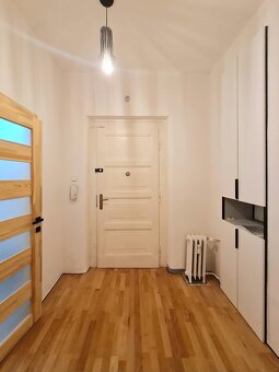 Prodej bytu 2+1 (50,5 m2), Baranova, Praha 3 - 9