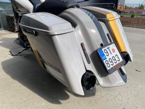 Prodám Harley-Davidson Road King Bagger 2017, 25200km - 9