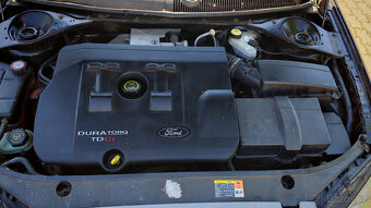 Ford Mondeo combi 2,0 TDCI 85 kW - 9