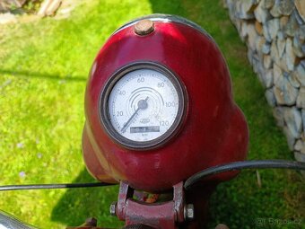Jawa Pérák 250 patinovka po GO motoru s doklady 1951 - 9