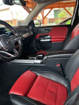 Mercedes-Benz GLB 220D 140KW 4Matic 4x4 8G-DCT AMG LINE - 9