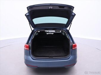 Volkswagen Passat 2,0 TDI 110kW CZ Comfortline (2015) - 9