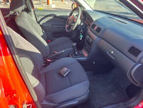 Škoda Octavia, 1.6 MPI Tour ČR 1 maj - 9