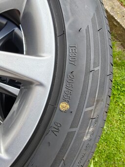 ALU sada Honda R16 5x114,3 205/55 zánovní pneu - 9