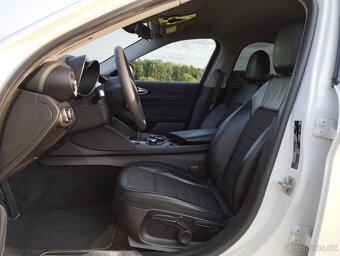 Alfa Romeo Giulia 2.2 JTD 132kw , xenon, 138 tkm, TAŽNÉ - 9