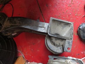 Díly Volkswagen Jetta Golf mk2 1.6td 51kw - 9