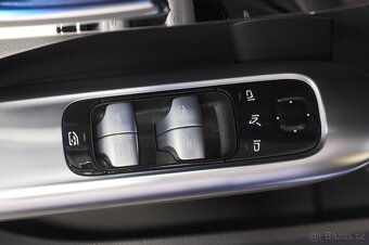 Mercedes-Benz C 300eT - otevřeno celý víkend do 20:00 - 9