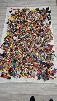 LEGO MIX 30 kg + návody, 9V VLAKY, Aquanauts a iné... - 9