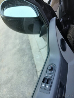 VW CARAVELLE T5.1,AC,8míst,161tkm,CEBIA,TZ,1.maj,DPH - 9