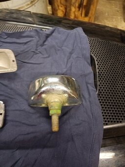 Couvaci přídavné světlo - 9