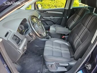 VW Sharan 2.0 TDI 103kW,7.Míst,Navi,Kamera,Tažné,Serviska. - 9