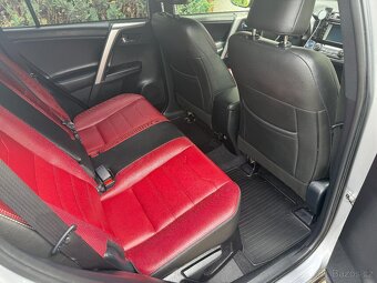 Toyota RAV4 Hybrid, 2,5 e-CVT 145 kW AWD Selection - 9