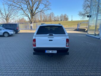 Toyota Hilux, 2,5 D-4D, 4WD, 2 sady KOL - 9