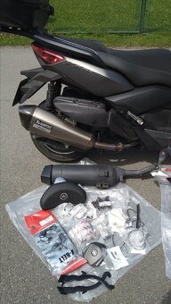 Yamaha XMAX 400 - 9