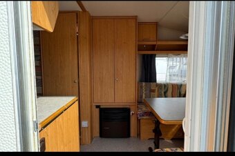 Karavan Knaus Blue Line 490 - 9