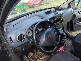 Peugeot Partner 1,6HDI 68kw 7 míst - 9