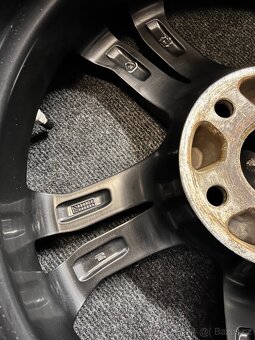 5x114,3 R17 originál Toyota RAV4 - ET 45 - 9