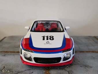 Porsche 911 (997) RWB 1:18 MCG - 9