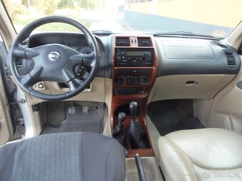 Nissan Terrano II 3.0 TD 4x4 tažné 3t 145500 km - 9